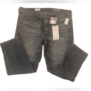 GAP 1969 Women’s Sexy Boyfriend Straight Jeans size 30/10